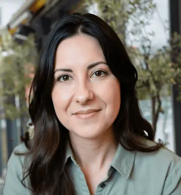 Dr Flavia Napoletano - General Adult Psychiatrist on Harley Street, appointments available via Harley Therapy clinics, central London.